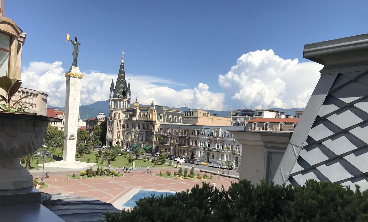 Cozy Studio On Europe Square Batumi Eksteriør bilde